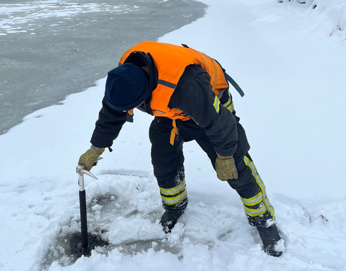 В Долгопрудном проверили безопасность льда на водоемах - Официальный сайт  администрации города Долгопрудный